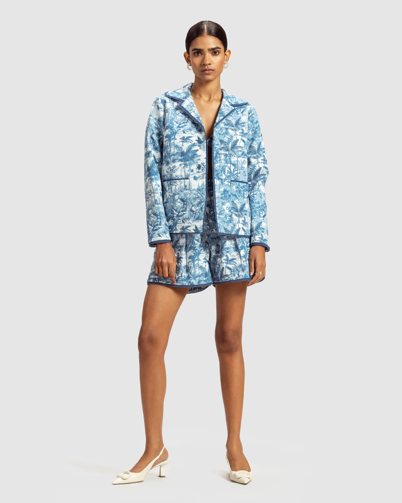 Blue Tropical Print Cotton Twill Day JacketProduct DescriptionThis awe-inspiring jacket makes a statement with our tropical print that reimagines Indian flora and fauna motifs with contemporary blue colourwayJacketsBlue Tropical Print Cotton Twill Day Jacket