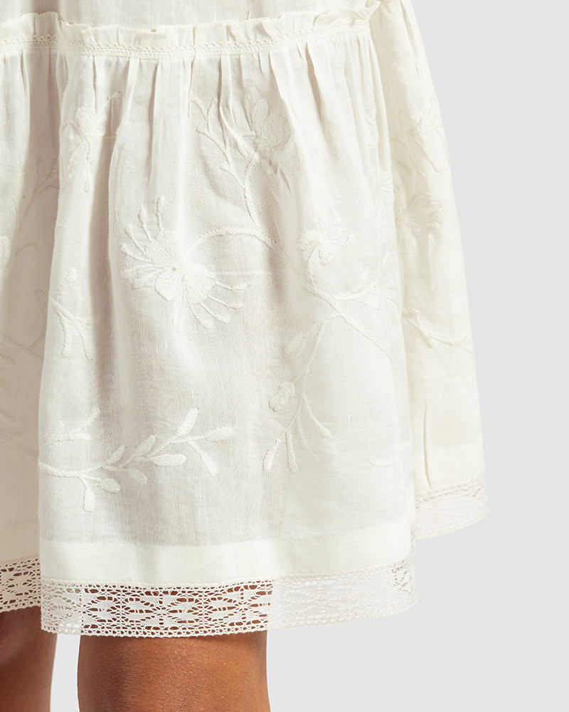 White Lace Trimmed Embroidered Linen Blend DressProduct DescriptionThis breezy linen blend dress features a mix of lace inserts and white-on-white embroidery inspired by Indian floral and fauna motifs. Also includDressesWhite Lace Trimmed Embroidered Linen Blend Dress
