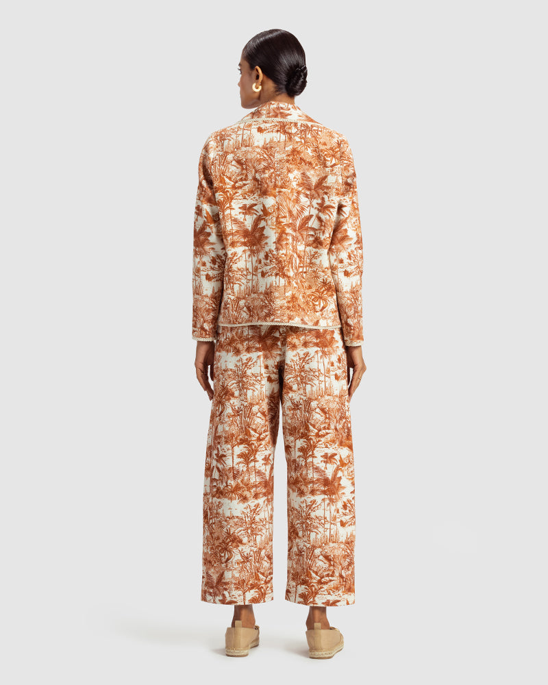 Brown  Tropical Print Cotton Twill Day JacketProduct DescriptionThis awe-inspiring jacket makes a statement with our tropical print that reimagines Indian flora and fauna motifs with contemporary blue colourwayJacketsBrown Tropical Print Cotton Twill Day Jacket