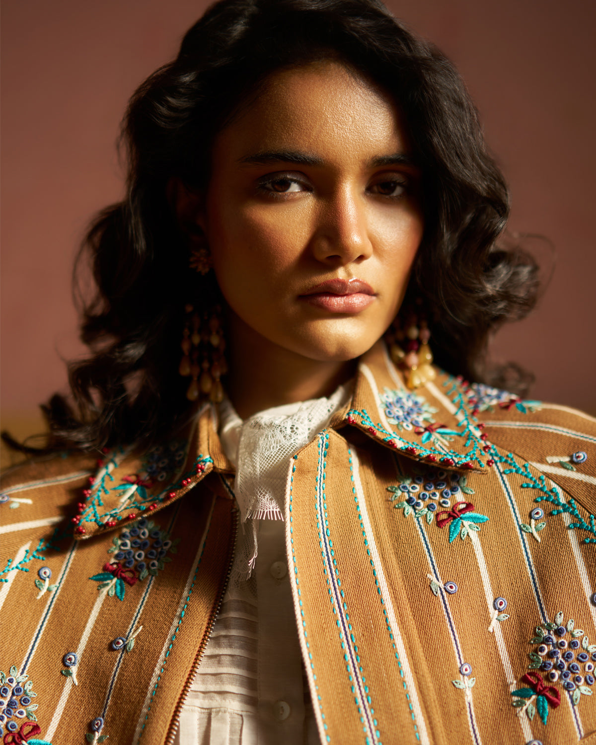 Bowen Hand embroiderd Stripe Denim jacket