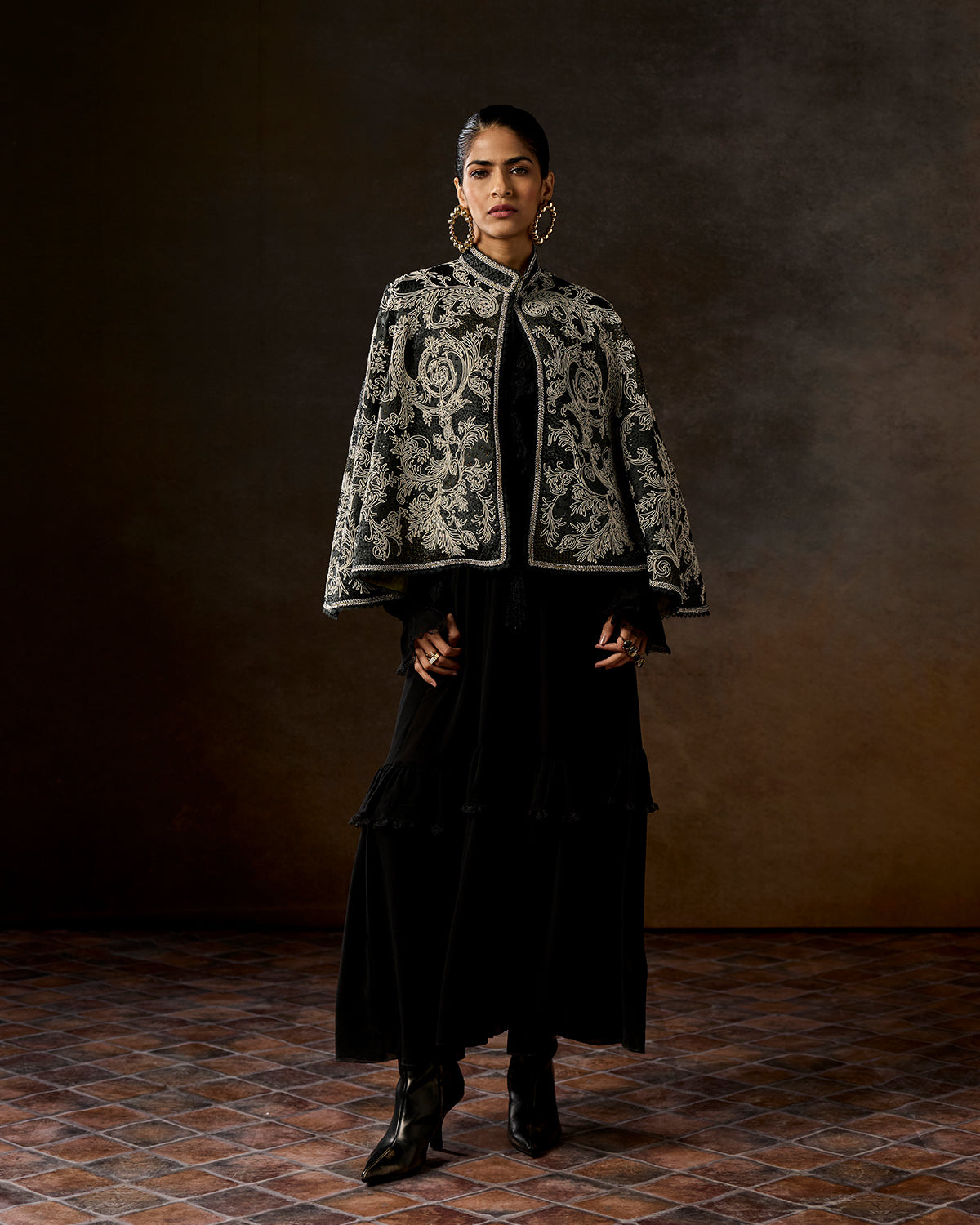 Amori Dori  Embroidered Cape