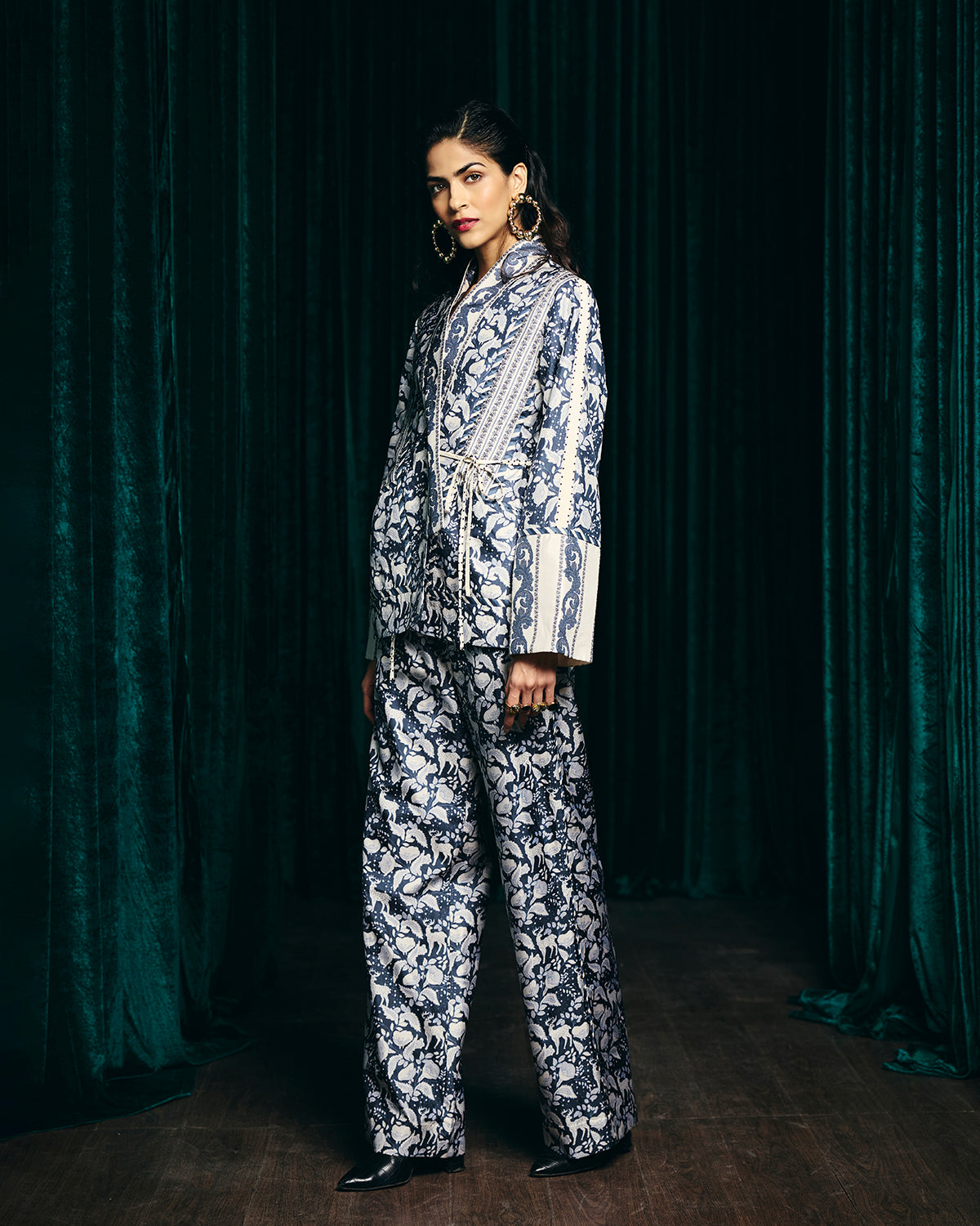 Mirella Indigo Printed  Wrap Set