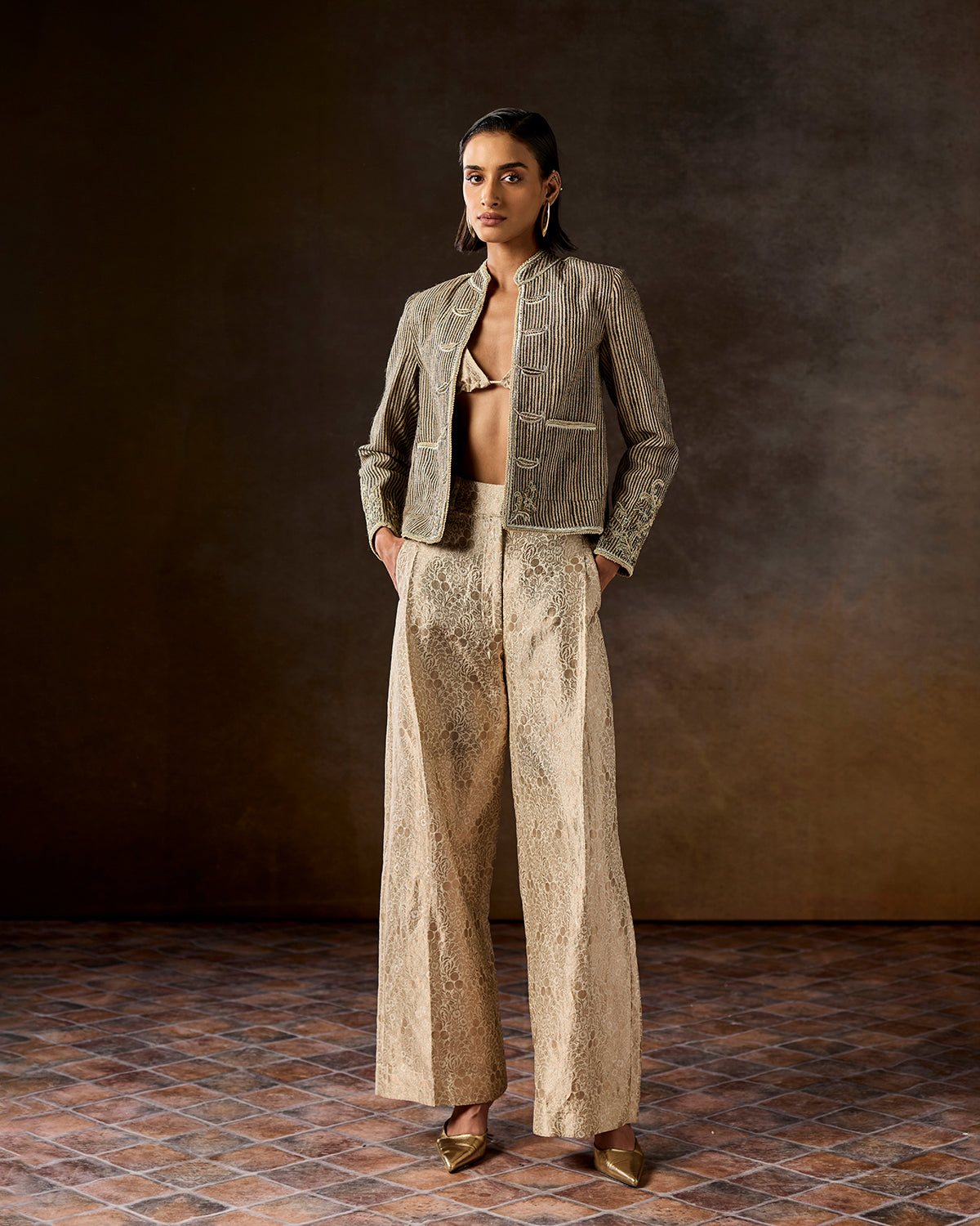 Nesrin Embroidered Tussar Jacket